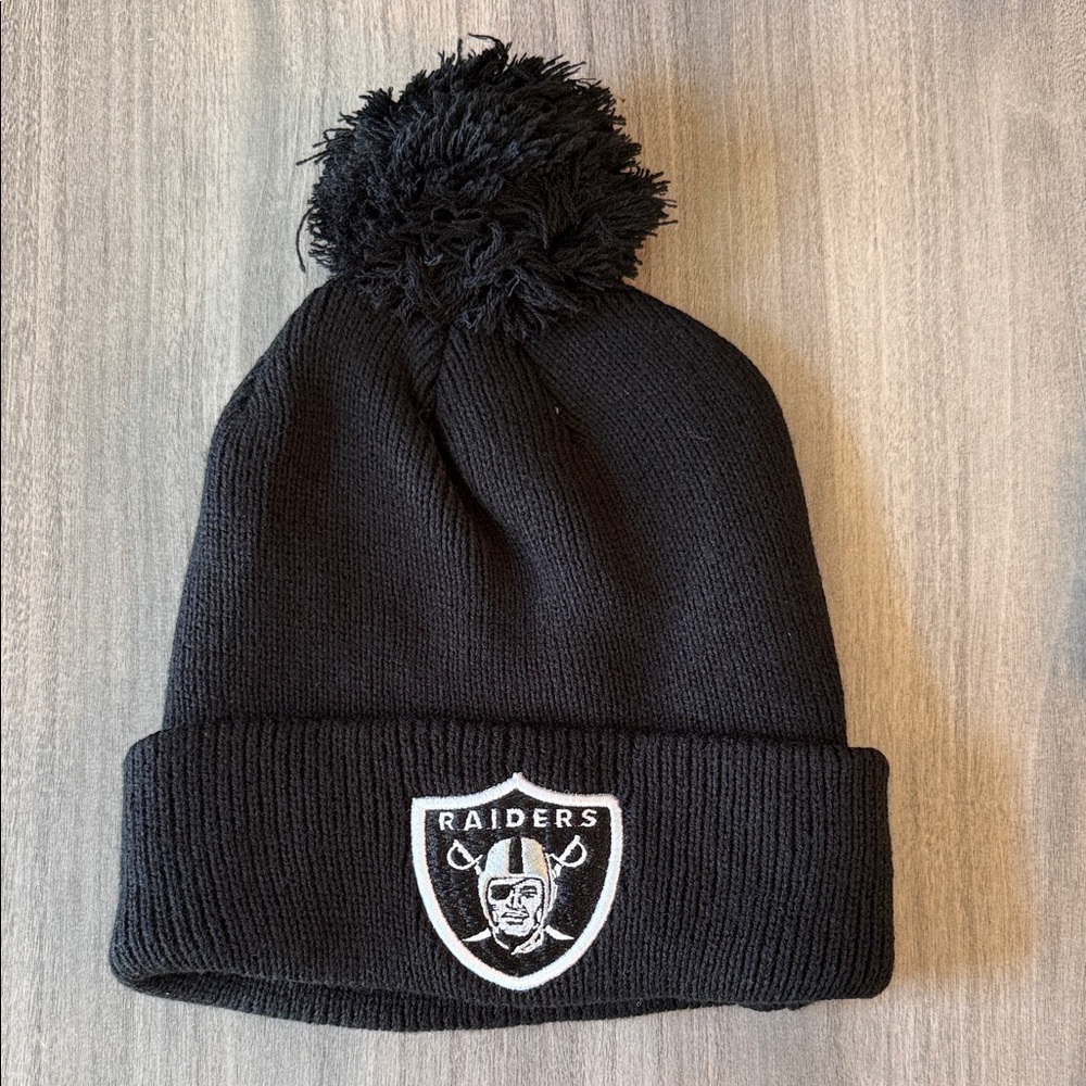 Men’s Raiders Beanie